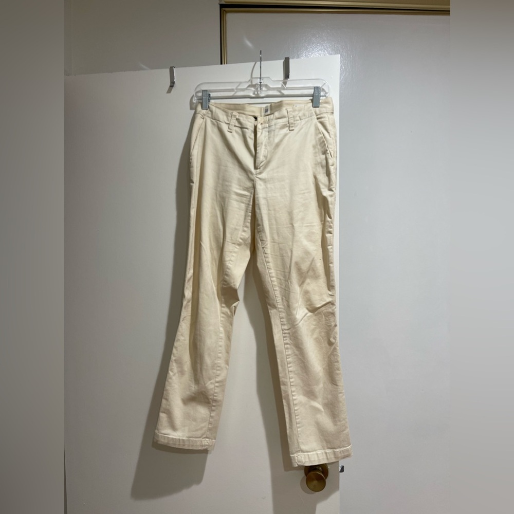 Gap Creamy Ivory Girlfriend Chino Pants